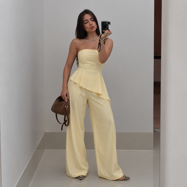 Segunda foto de Juliana Rodrigues